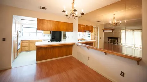 38017 13th St E, Palmdale, CA 93550 photo 3