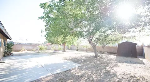 38017 13th St E, Palmdale, CA 93550 photo 5
