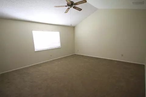 1238 Pasteur Dr, Lancaster, CA 93535 photo 10