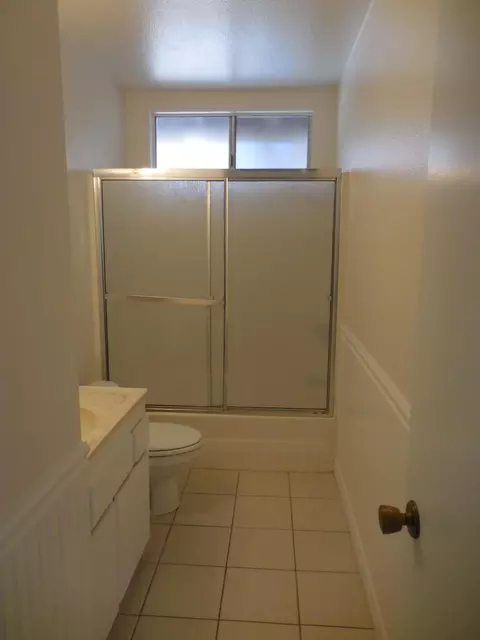 1229 Avenue J E, Lancaster, CA 93535 photo 9