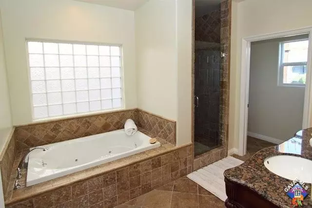  10866 Bluffside Dr #5, Studio City, CA 91604 photo 9