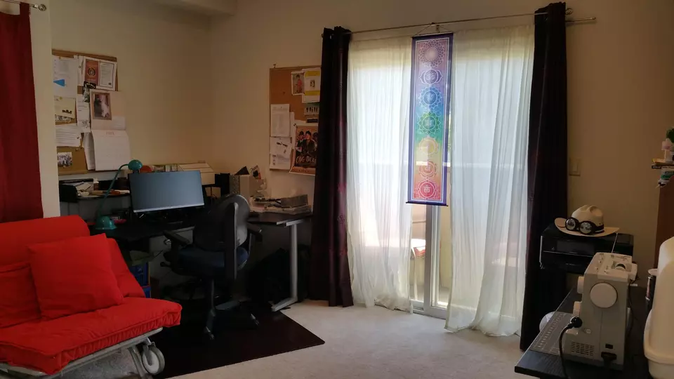  10866 Bluffside Dr #5, Studio City, CA 91604 photo 17
