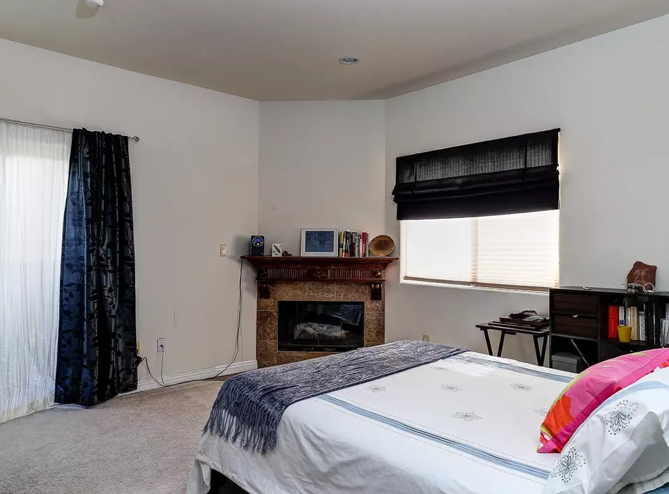  10866 Bluffside Dr #5, Studio City, CA 91604 photo 13