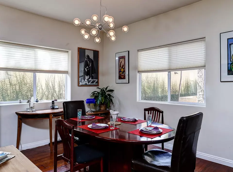  10866 Bluffside Dr #5, Studio City, CA 91604 photo 8