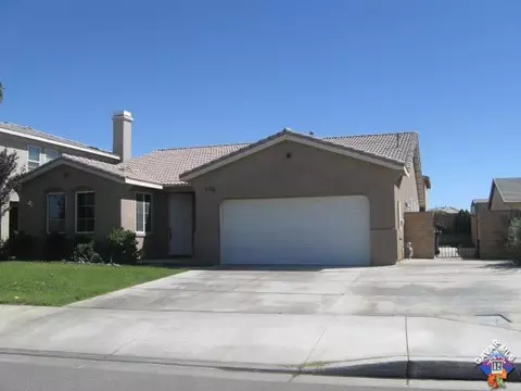44638 27th St, Lancaster, CA 93535 photo 2