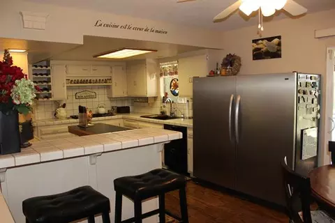 752 Pillsbury St E, Lancaster, CA 93535 photo 13