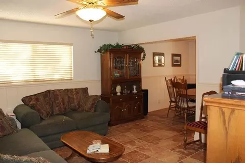 752 Pillsbury St E, Lancaster, CA 93535 photo 30