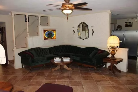 752 Pillsbury St E, Lancaster, CA 93535 photo 7