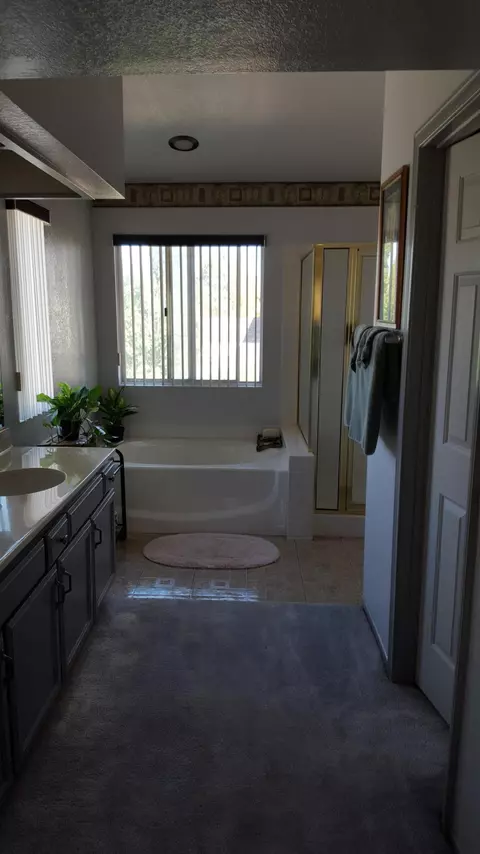 39324 Fallbrook Cir, Palmdale, CA 93551 photo 14