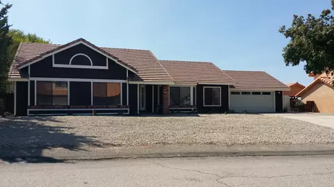 36245 43rd St E, Palmdale, CA 93552 photo 2