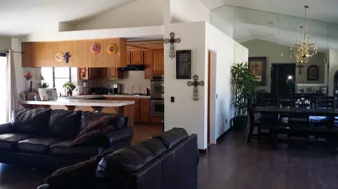36245 43rd St E, Palmdale, CA 93552 photo 6
