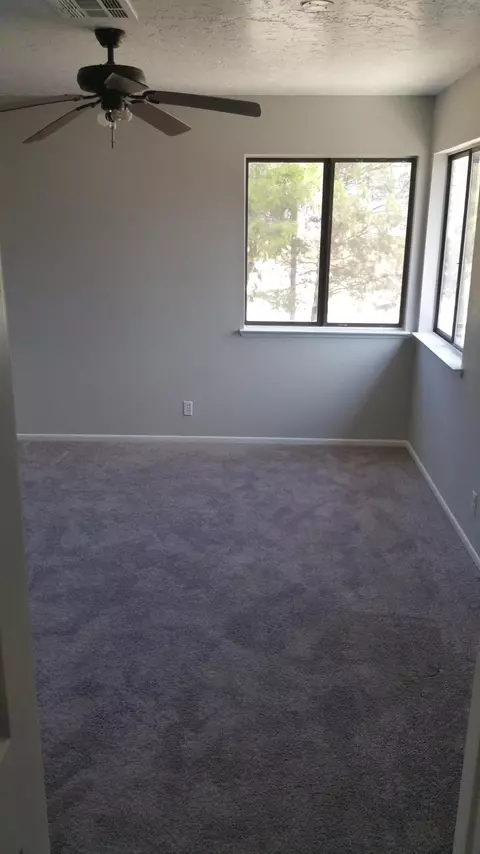 2517 Emerald Ln, Lancaster, CA 93535 photo 19