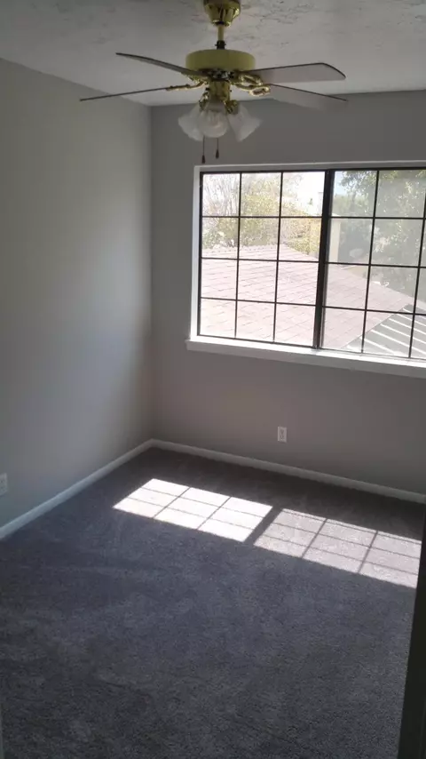 2517 Emerald Ln, Lancaster, CA 93535 photo 15