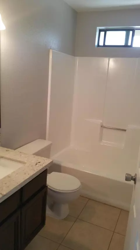2517 Emerald Ln, Lancaster, CA 93535 photo 17