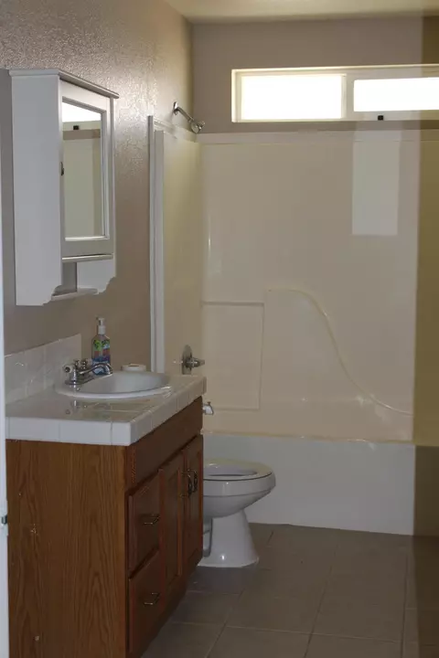 2359 Morningside Ave, Lancaster, CA 93535 photo 9