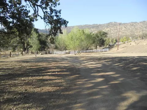30500 Comanche Point Rd, Tehachapi, CA 93561 photo 20
