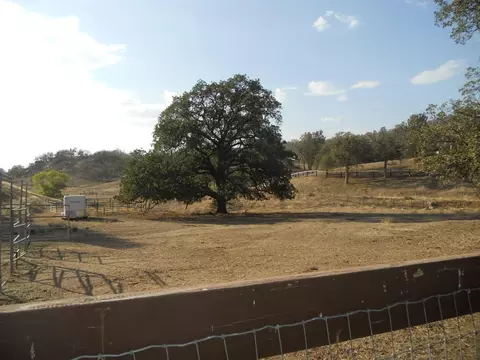 30500 Comanche Point Rd, Tehachapi, CA 93561 photo 18