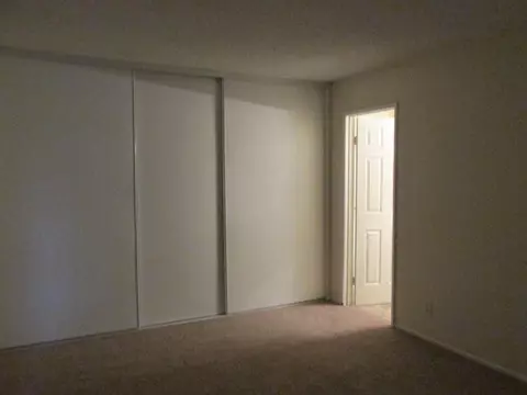 44549 Benald St, Lancaster, CA 93535 photo 6