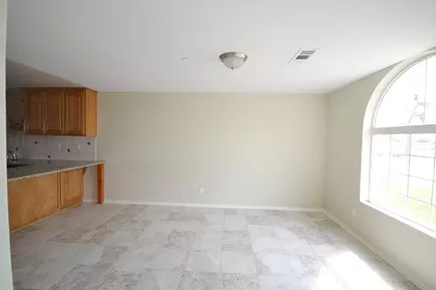 3555 Avenue H E, Lancaster, CA 93535 photo 5