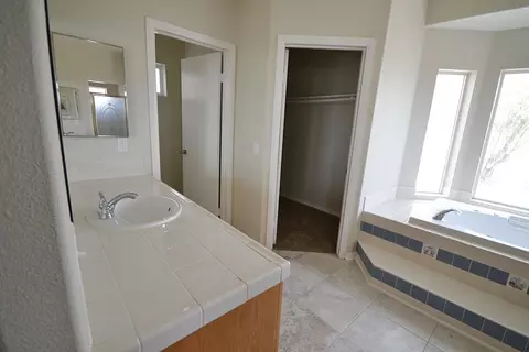 3555 Avenue H E, Lancaster, CA 93535 photo 18