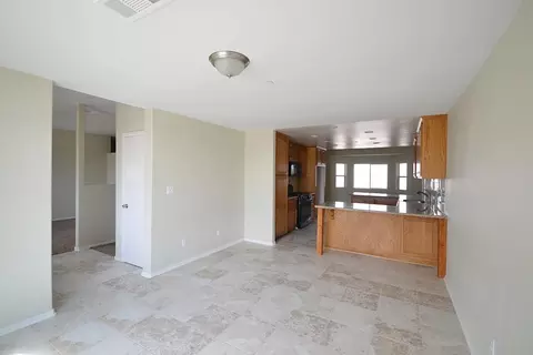 3555 Avenue H E, Lancaster, CA 93535 photo 6