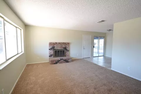 41045 166th St, Lancaster, CA 93535 photo 3