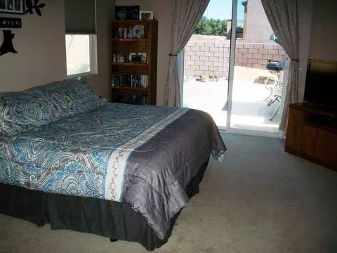 8817 Avoca Ct, Lancaster, CA 93536 photo 24