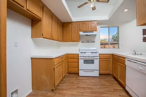 37128 Agate Ct, Palmdale, CA 93550 photo 8
