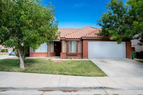 37128 Agate Ct, Palmdale, CA 93550 photo 1