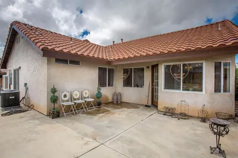37128 Agate Ct, Palmdale, CA 93550 photo 15