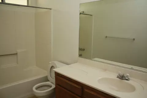 557 E Avenue J9, Lancaster, CA 93535 photo 11