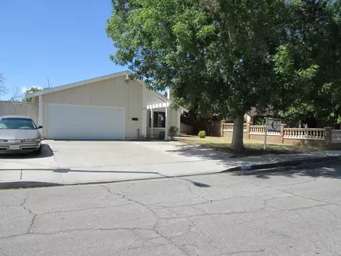 44747 Calston Ave, Lancaster, CA 93535 photo 3