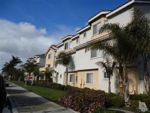 5212 Saviers Rd, Oxnard, CA 93033 photo 1
