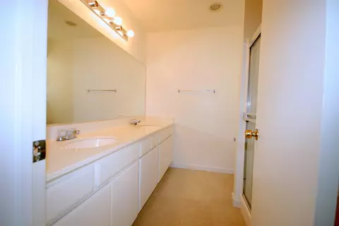 43712 Oleander St, Lancaster, CA 93535 photo 20