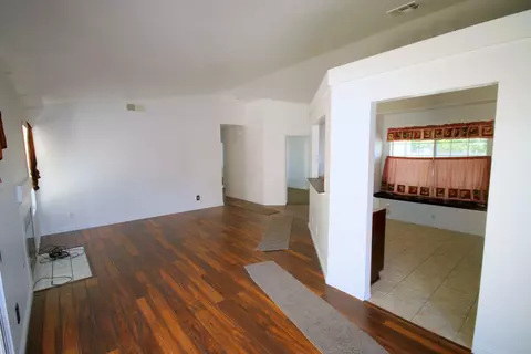 43712 Oleander St, Lancaster, CA 93535 photo 13