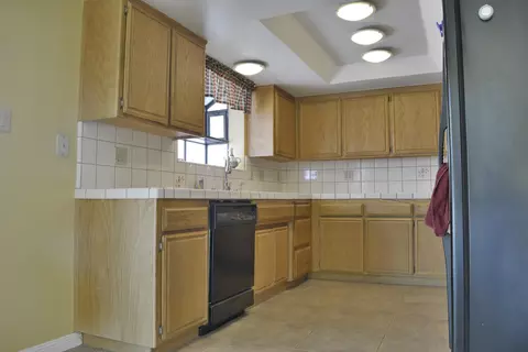 22832 Retreat Pl, Tehachapi, CA 93561 photo 7