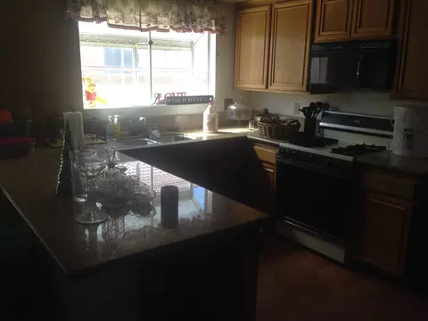 43842 17th Street East E, Lancaster, CA 93535 photo 4