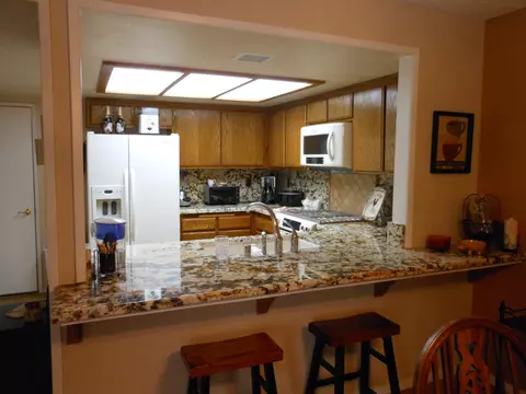18541 Glenview Ct, Tehachapi, CA 93561 photo 5