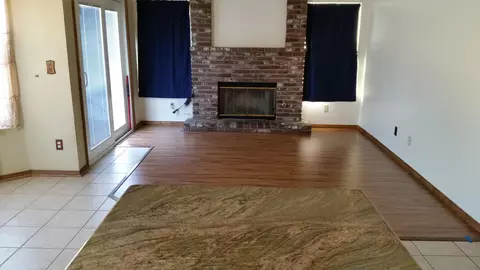 43510 11th St E, Lancaster, CA 93535 photo 3