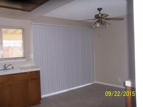 37419 18th St E, Palmdale, CA 93550 photo 4