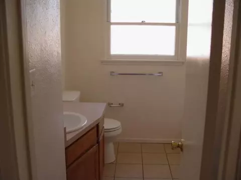44110 Heaton Ave, Lancaster, CA 93534 photo 6