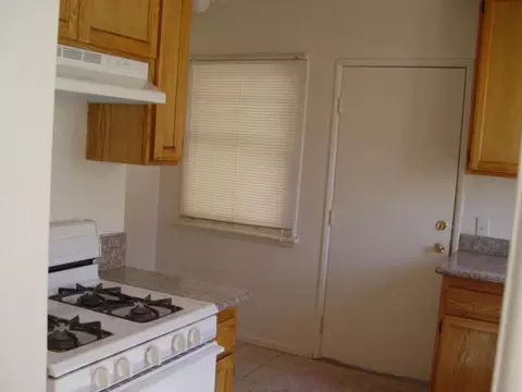 44110 Heaton Ave, Lancaster, CA 93534 photo 3