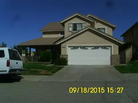 42340 Daniel Dr, Lancaster, CA 93536 photo 1