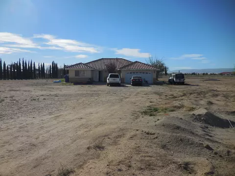 8540 Avenue C W, Lancaster, CA 93536 photo 3