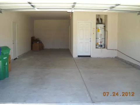 42484 Biscay St, Lancaster, CA 93536 photo 32