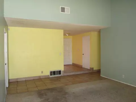 37952 29th St E, Palmdale, CA 93550 photo 8