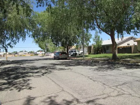37952 29th St E, Palmdale, CA 93550 photo 4