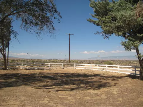 9254 Avenue E W, Antelope Acres, CA 93536 photo 31