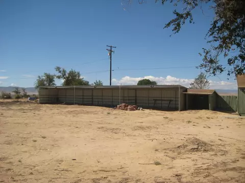 9254 Avenue E W, Antelope Acres, CA 93536 photo 10