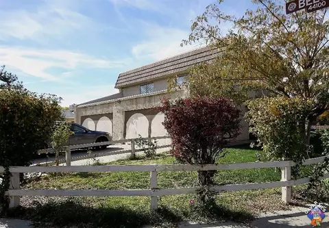 44117 Beech Ave, Lancaster, CA 93534 photo 1